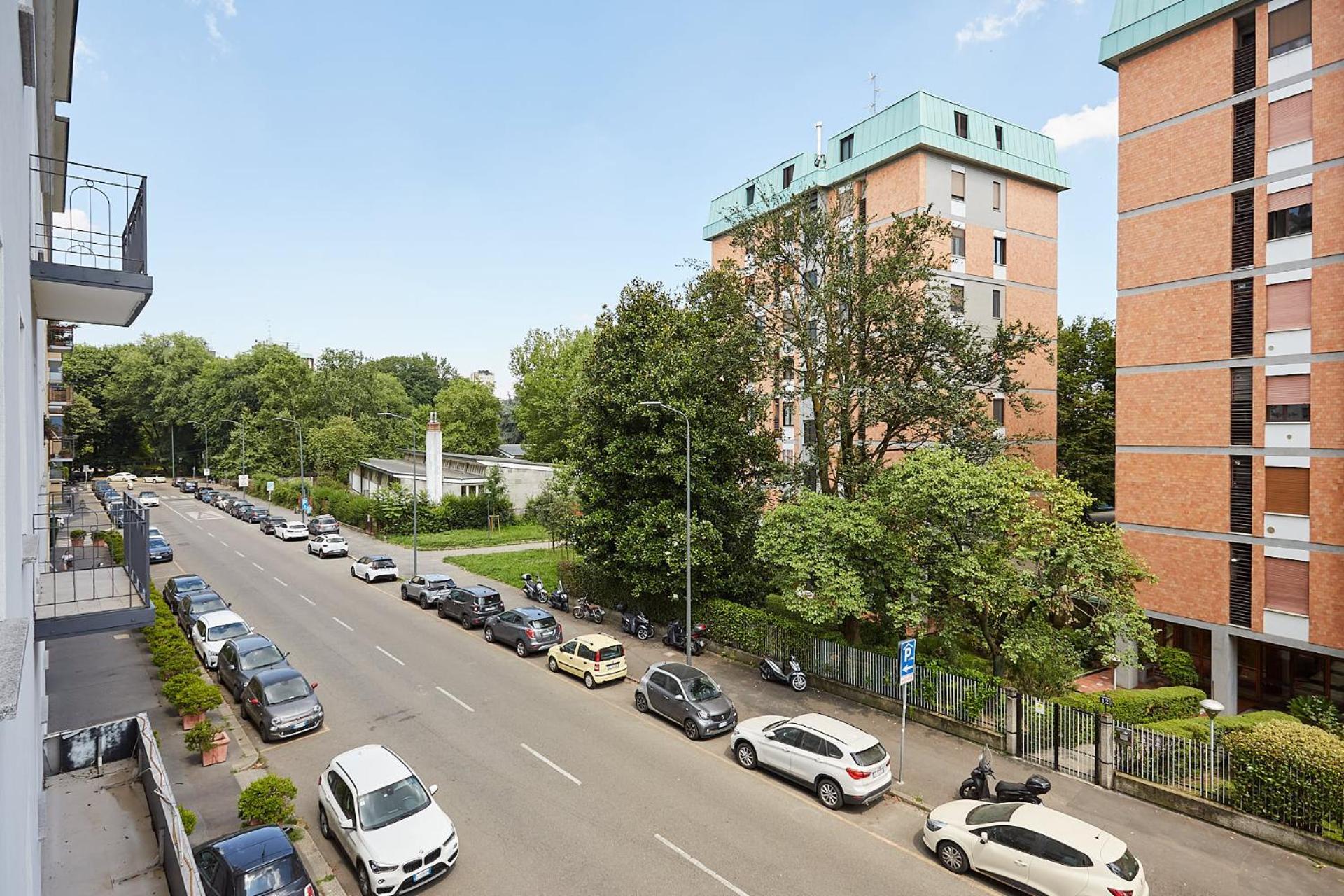 Apartment Pier Capponi Mailand
